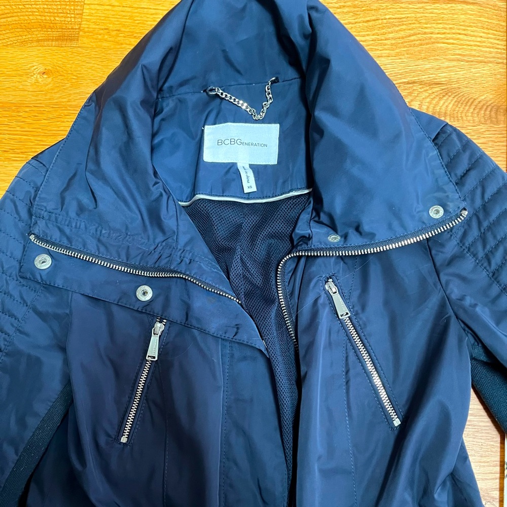 BCBGgeneration  water resistant navy trench